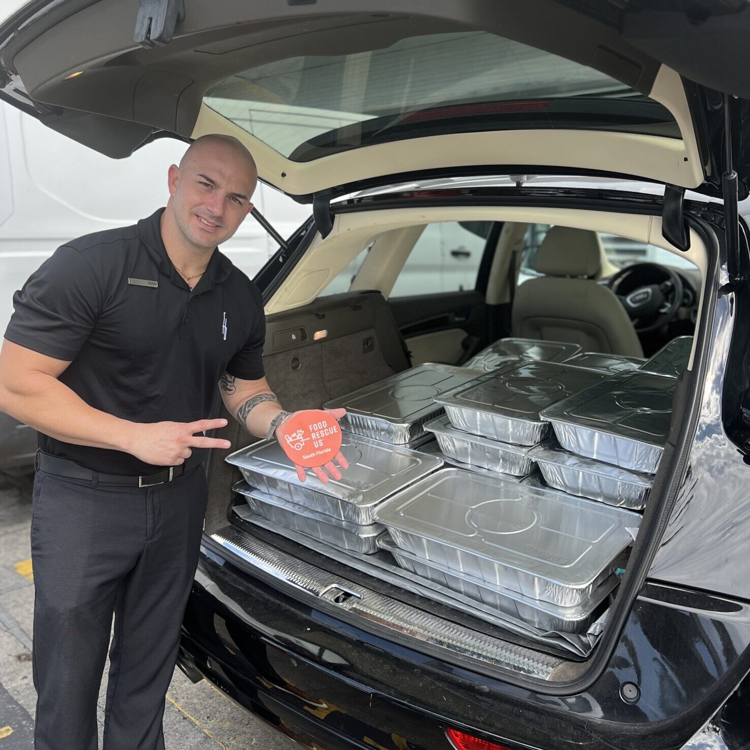 Fontaine Bleau food donor in Miami